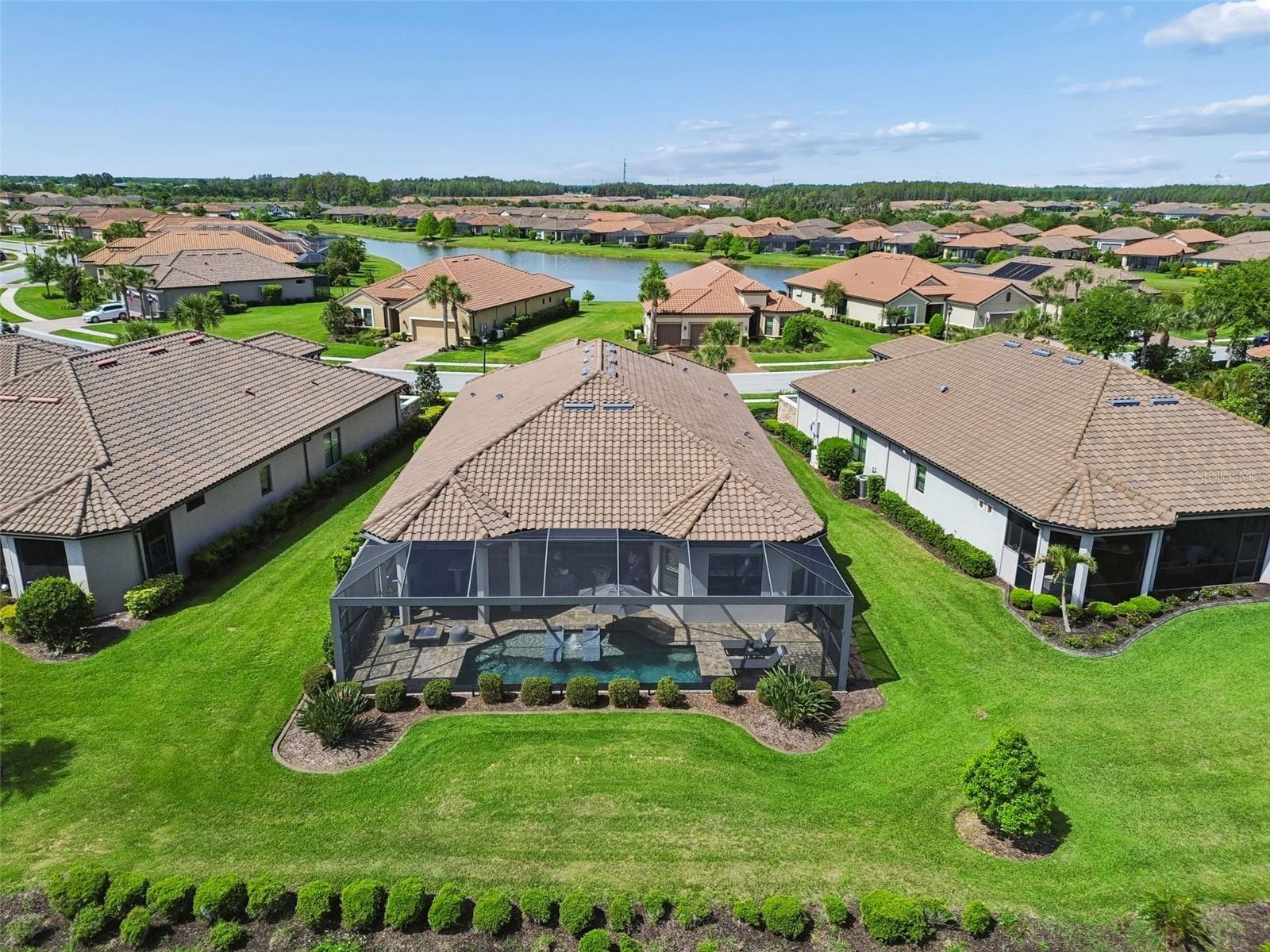 3462 FORSYTHIA DR