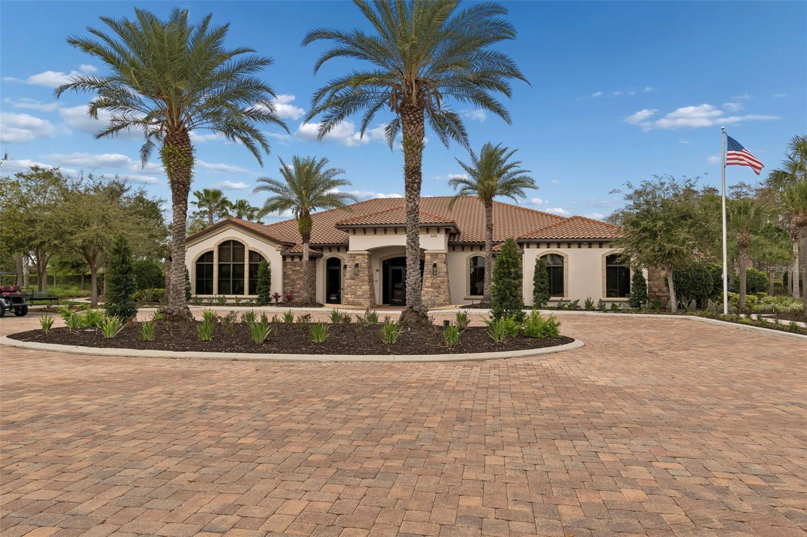 3462 FORSYTHIA DR