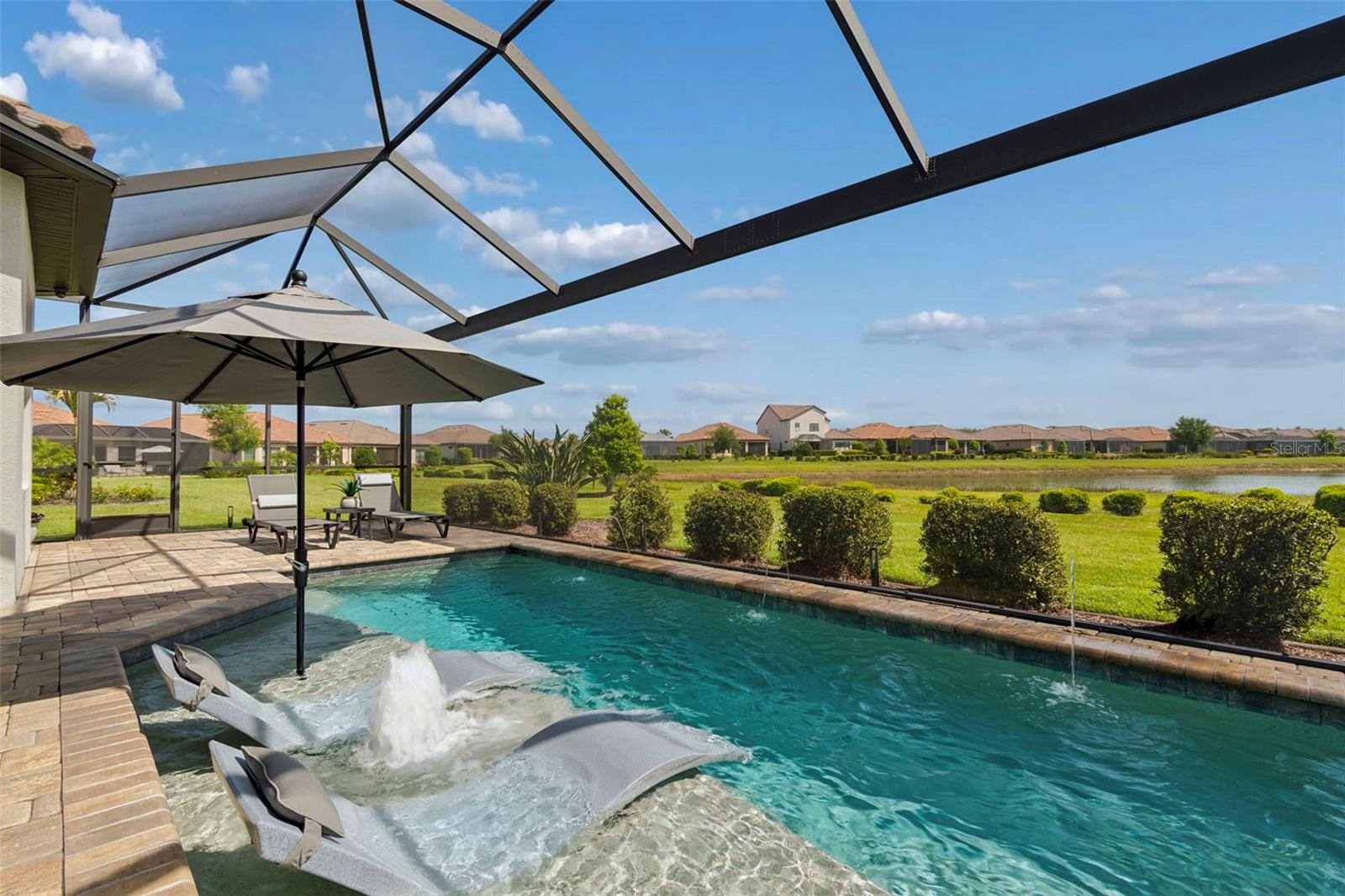 3462 FORSYTHIA DR