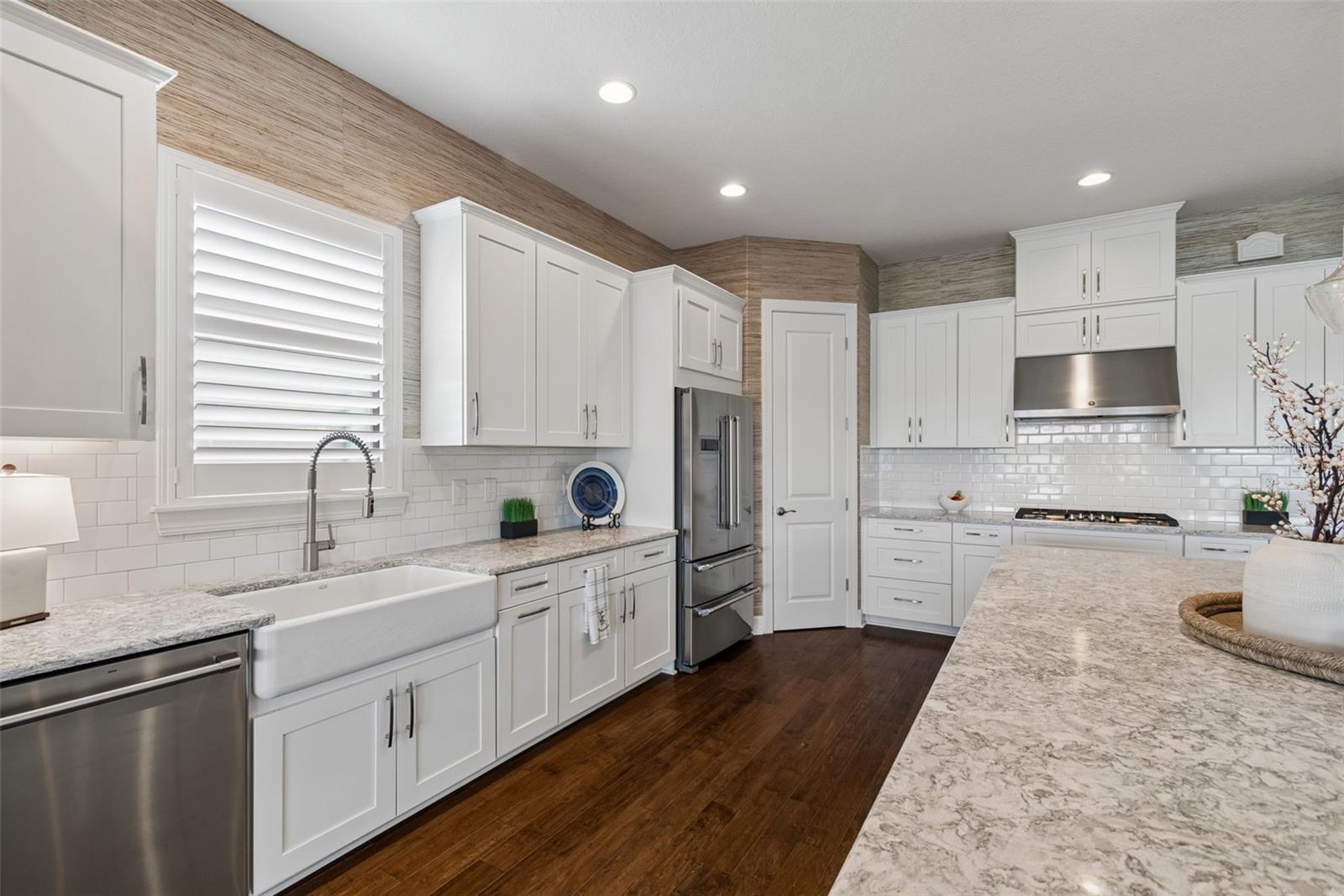3462 FORSYTHIA DR