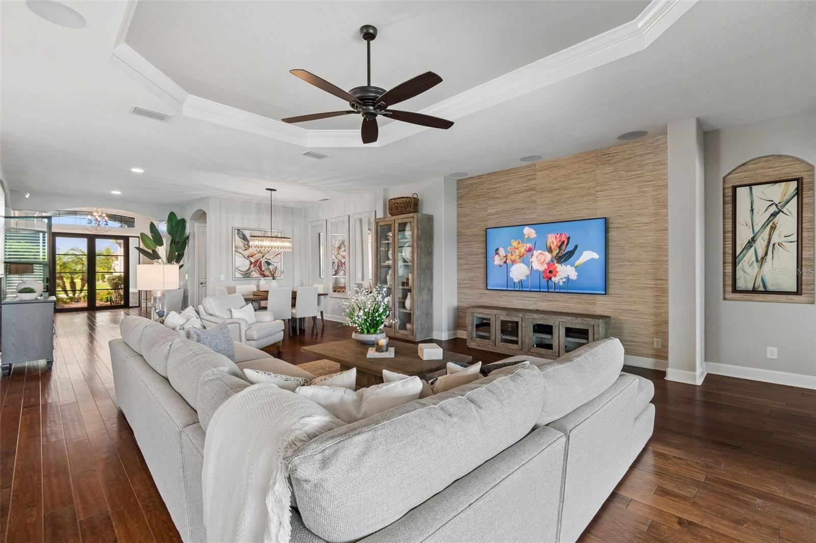 3462 FORSYTHIA DR