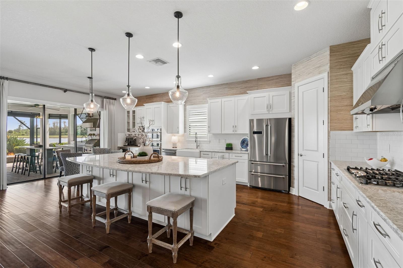 3462 FORSYTHIA DR