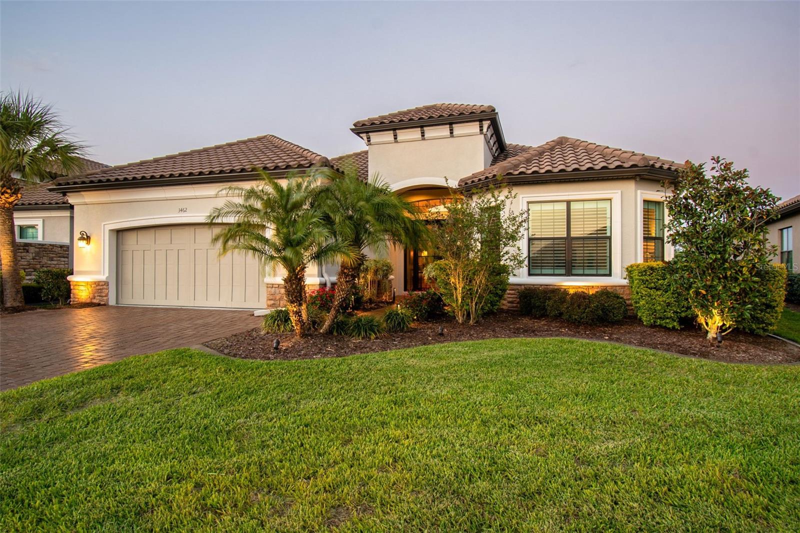 3462 FORSYTHIA DR