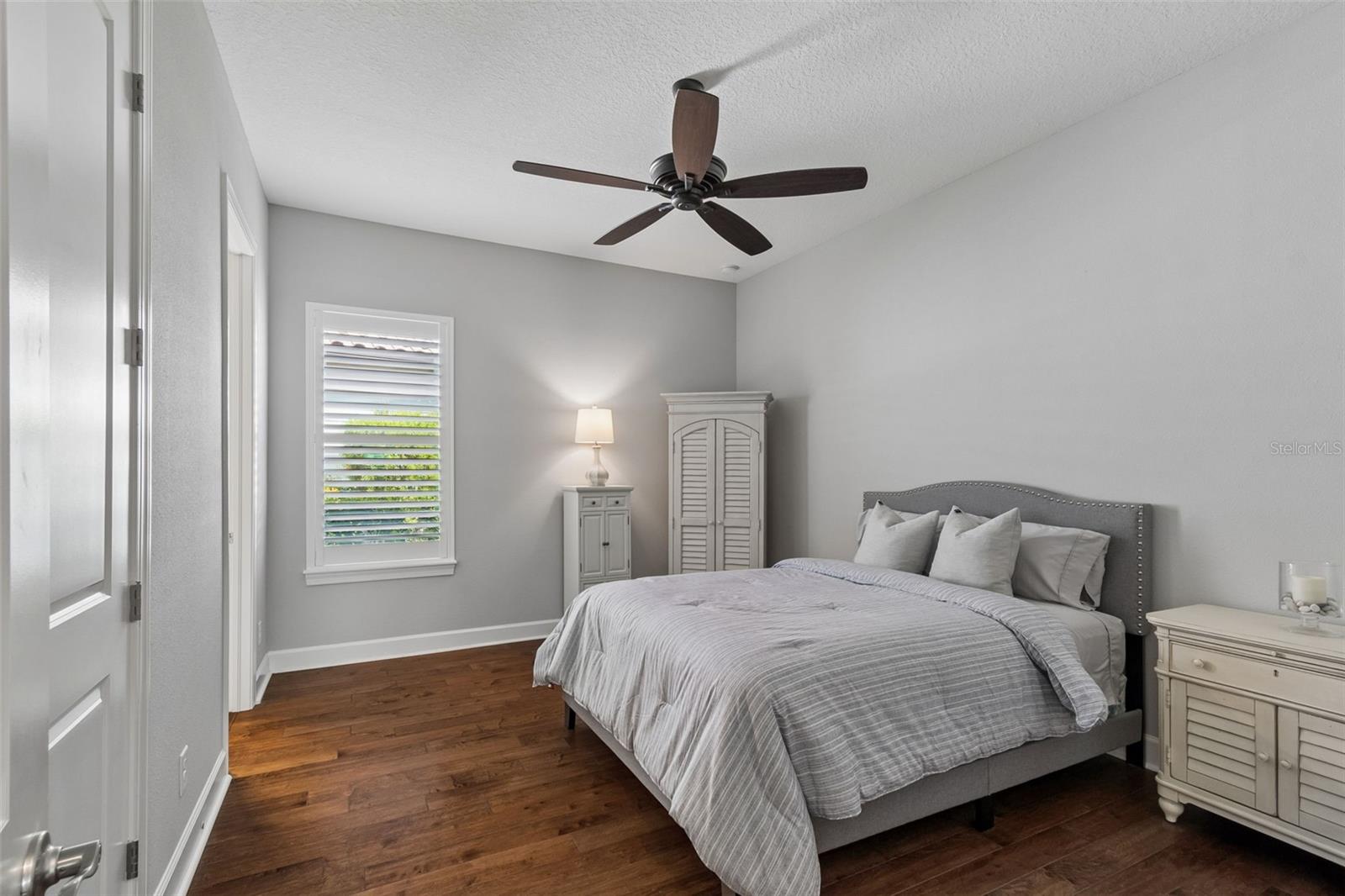 3462 FORSYTHIA DR