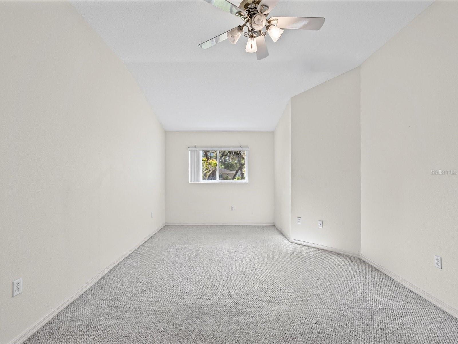 11621 HOLLY ANN DR