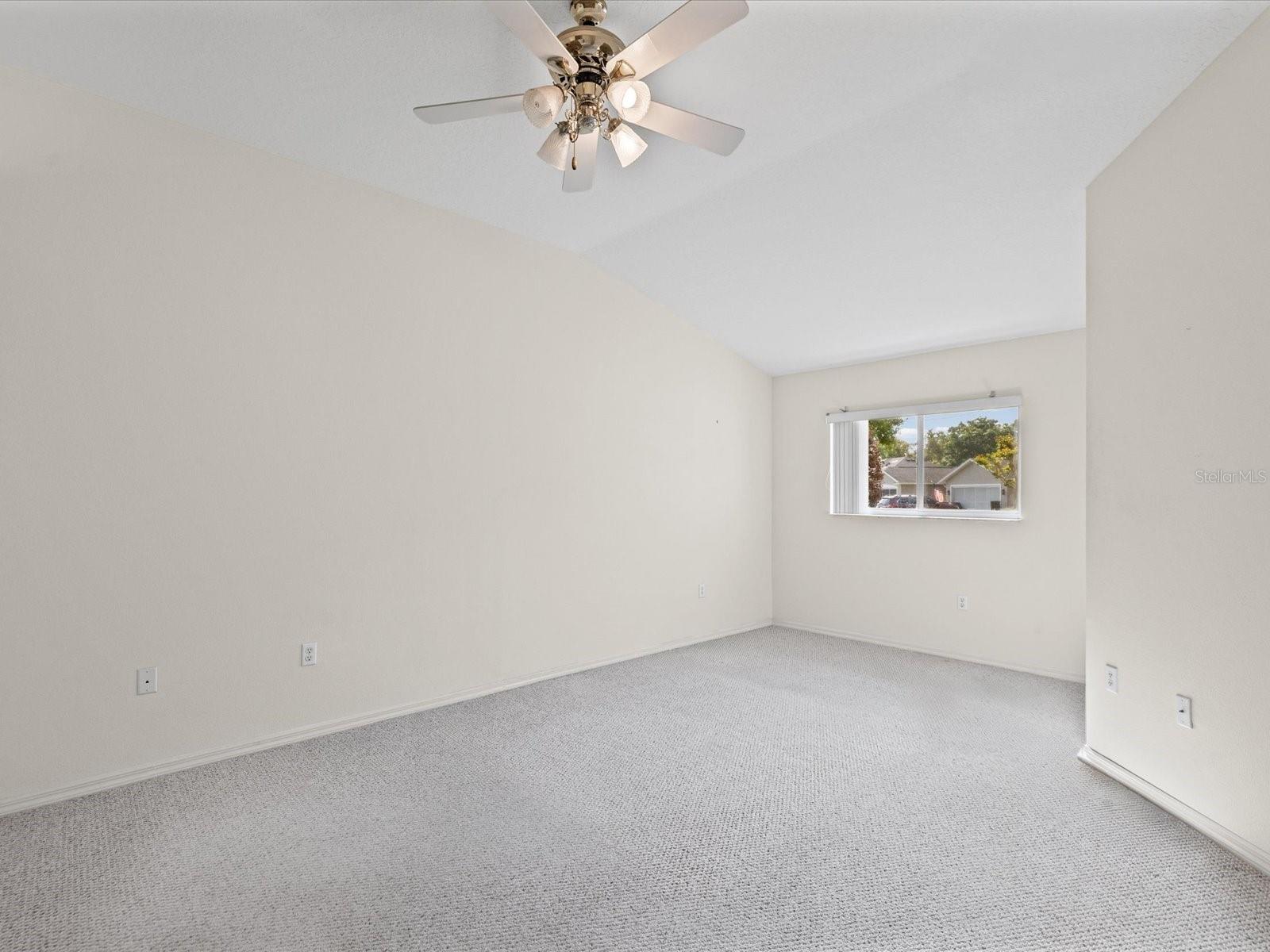 11621 HOLLY ANN DR