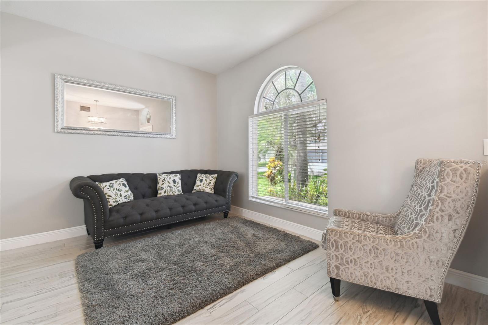 19426 SANDY SPRINGS CIR