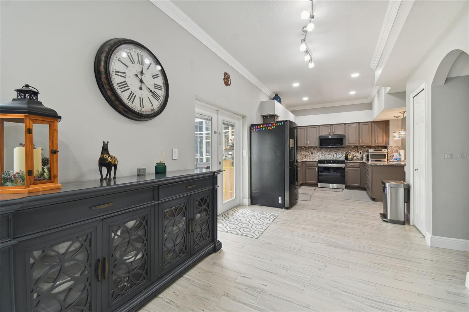 19426 SANDY SPRINGS CIR