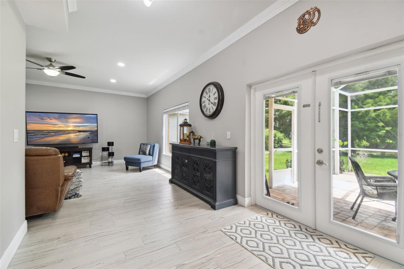 19426 SANDY SPRINGS CIR