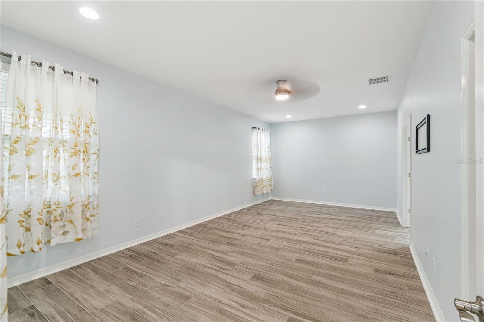 11852 GAVIN LN