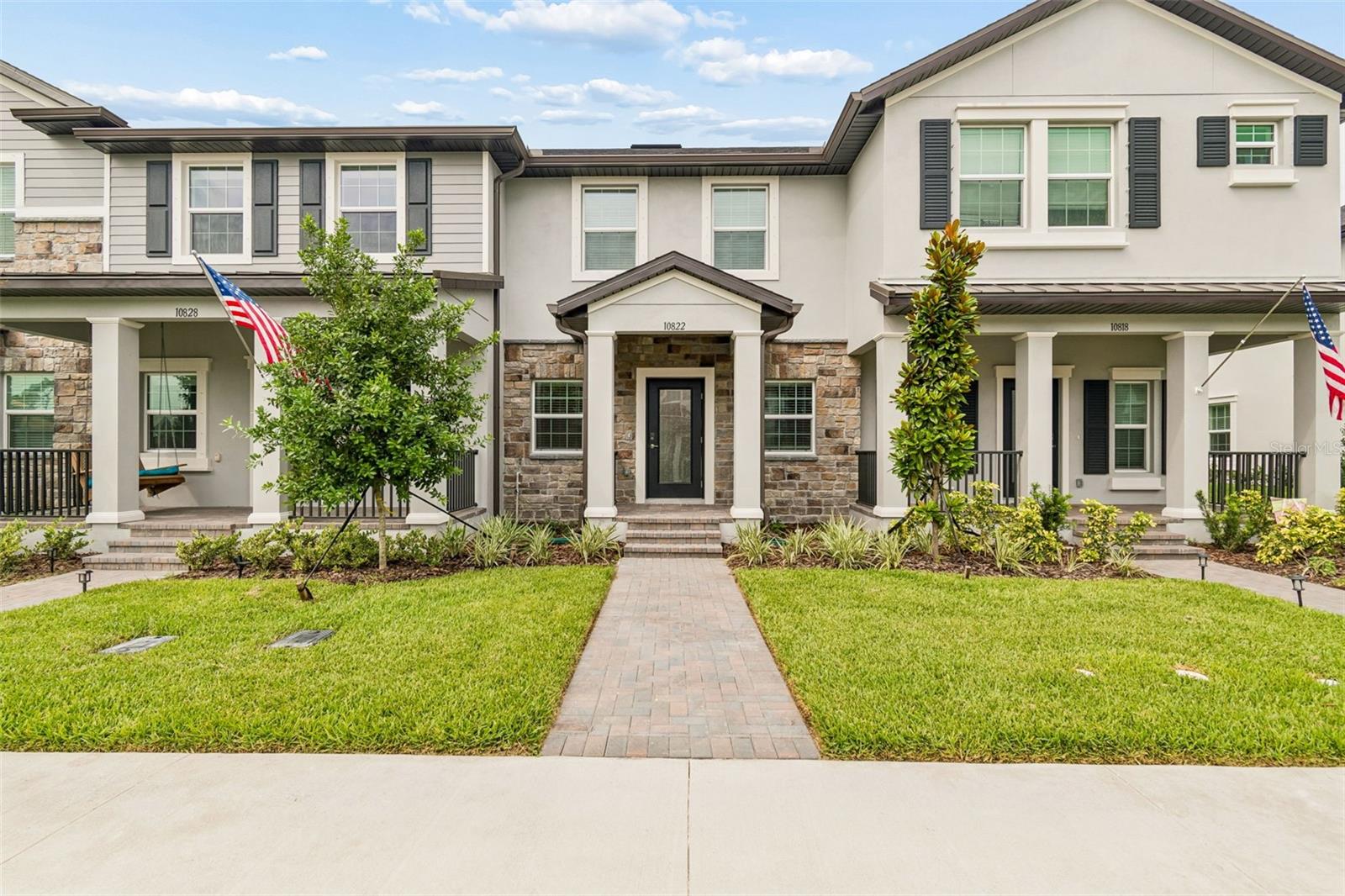 10822 ICHETUCKNEE WAY