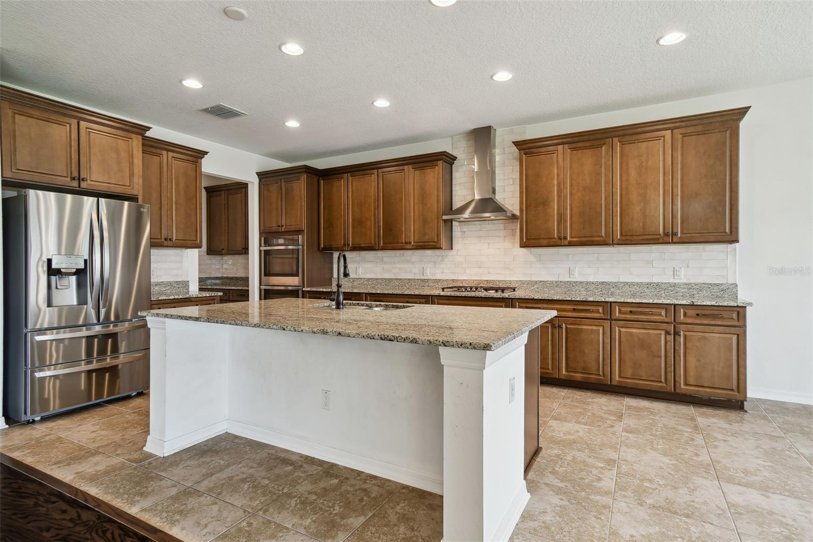 4215 TATUM LOOP