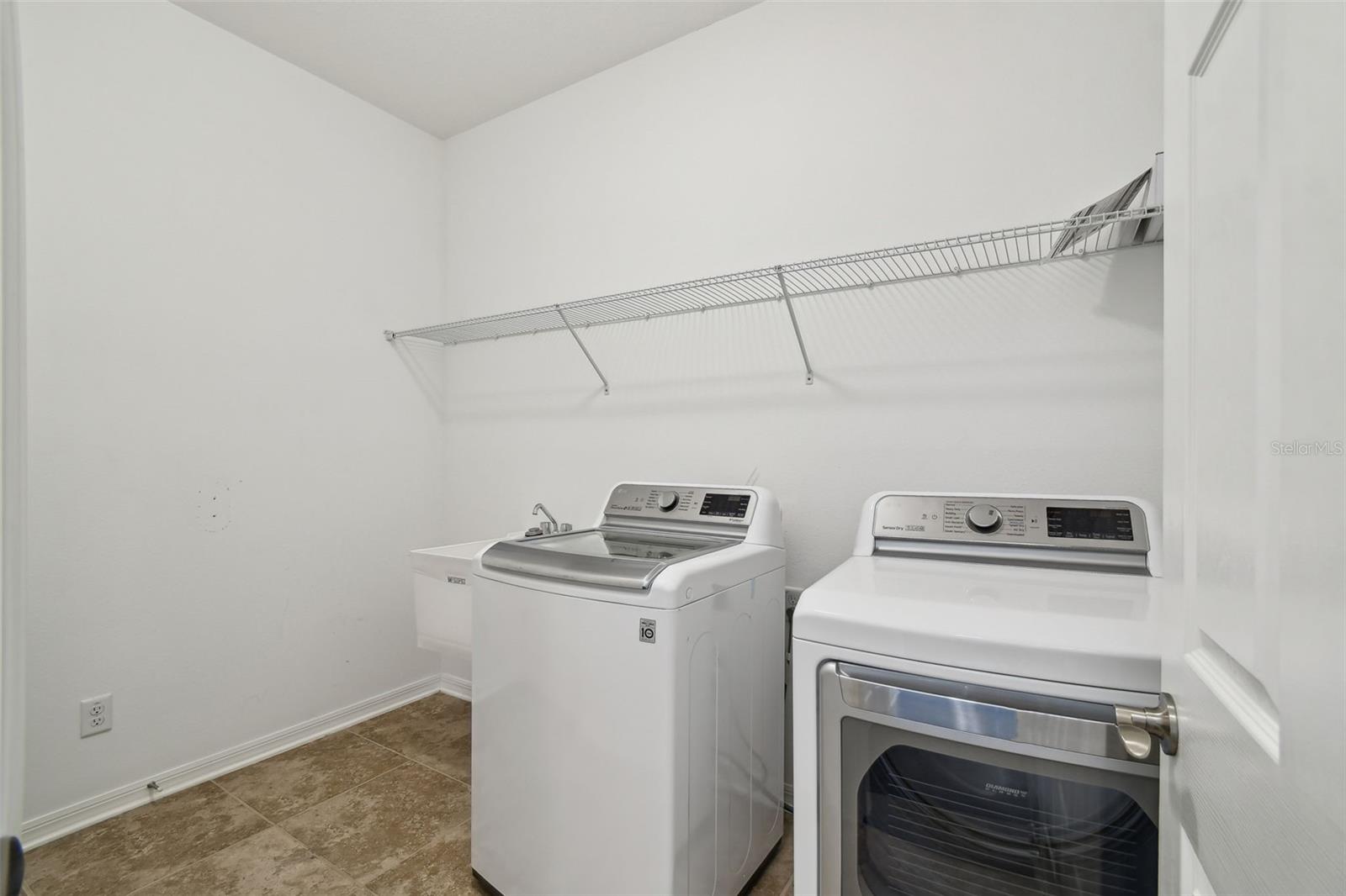 4215 TATUM LOOP