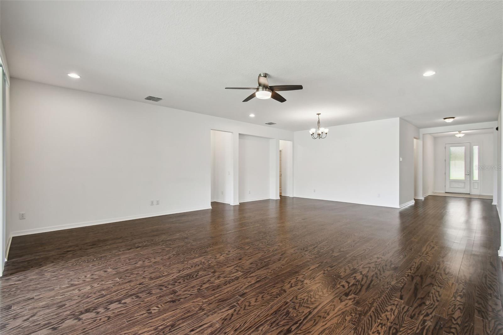 4215 TATUM LOOP