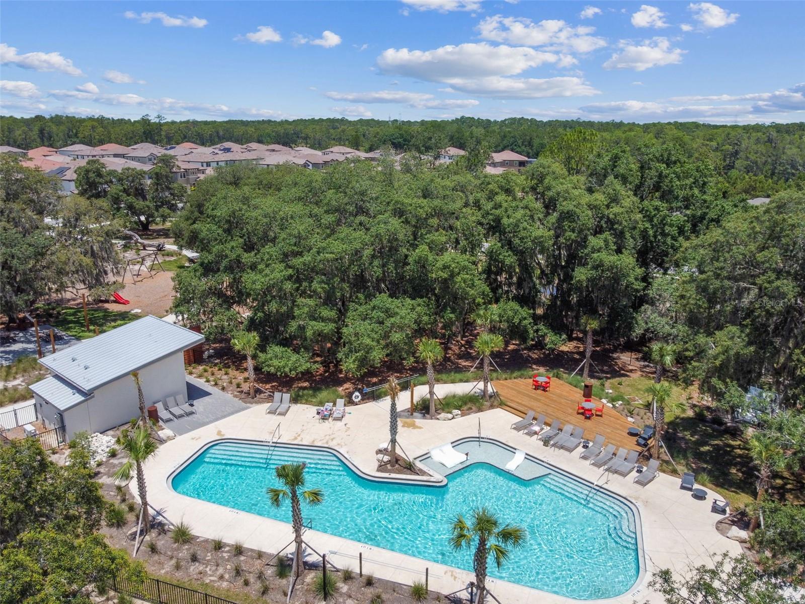 4215 TATUM LOOP