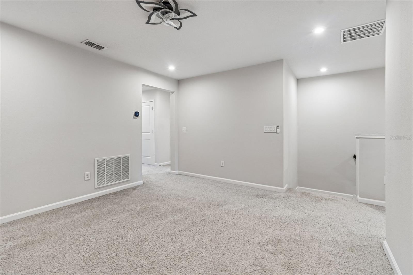 4286 CLOUD HOPPER WAY
