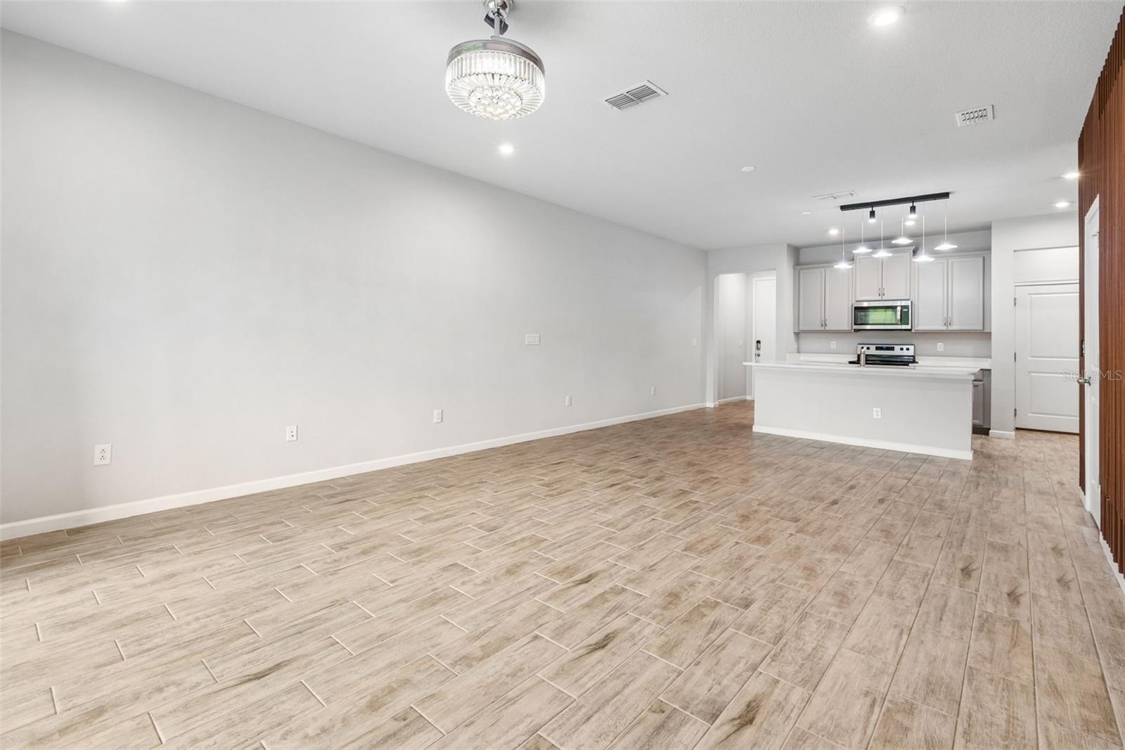 4286 CLOUD HOPPER WAY