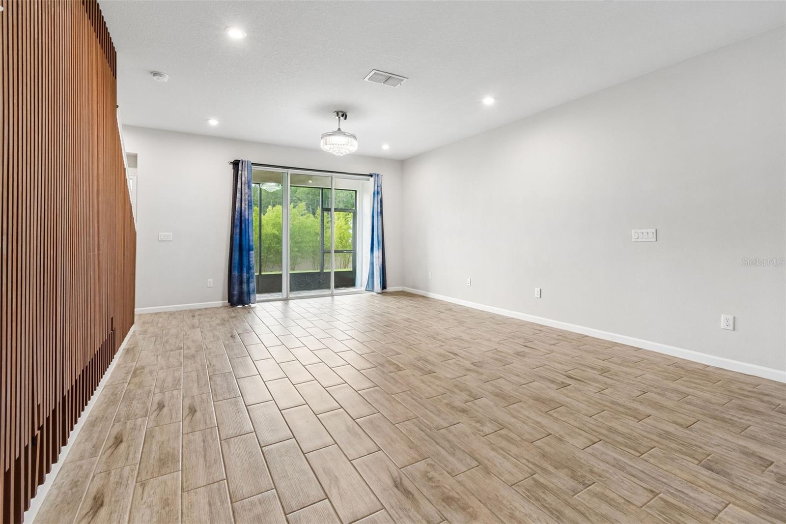 4286 CLOUD HOPPER WAY