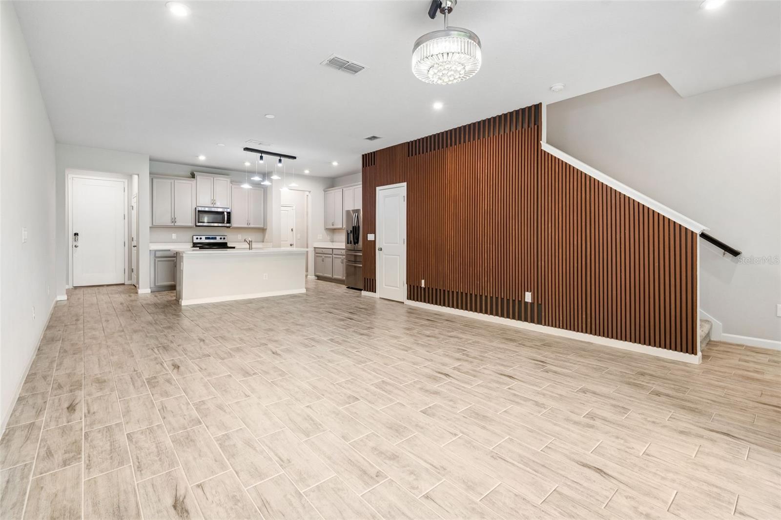 4286 CLOUD HOPPER WAY