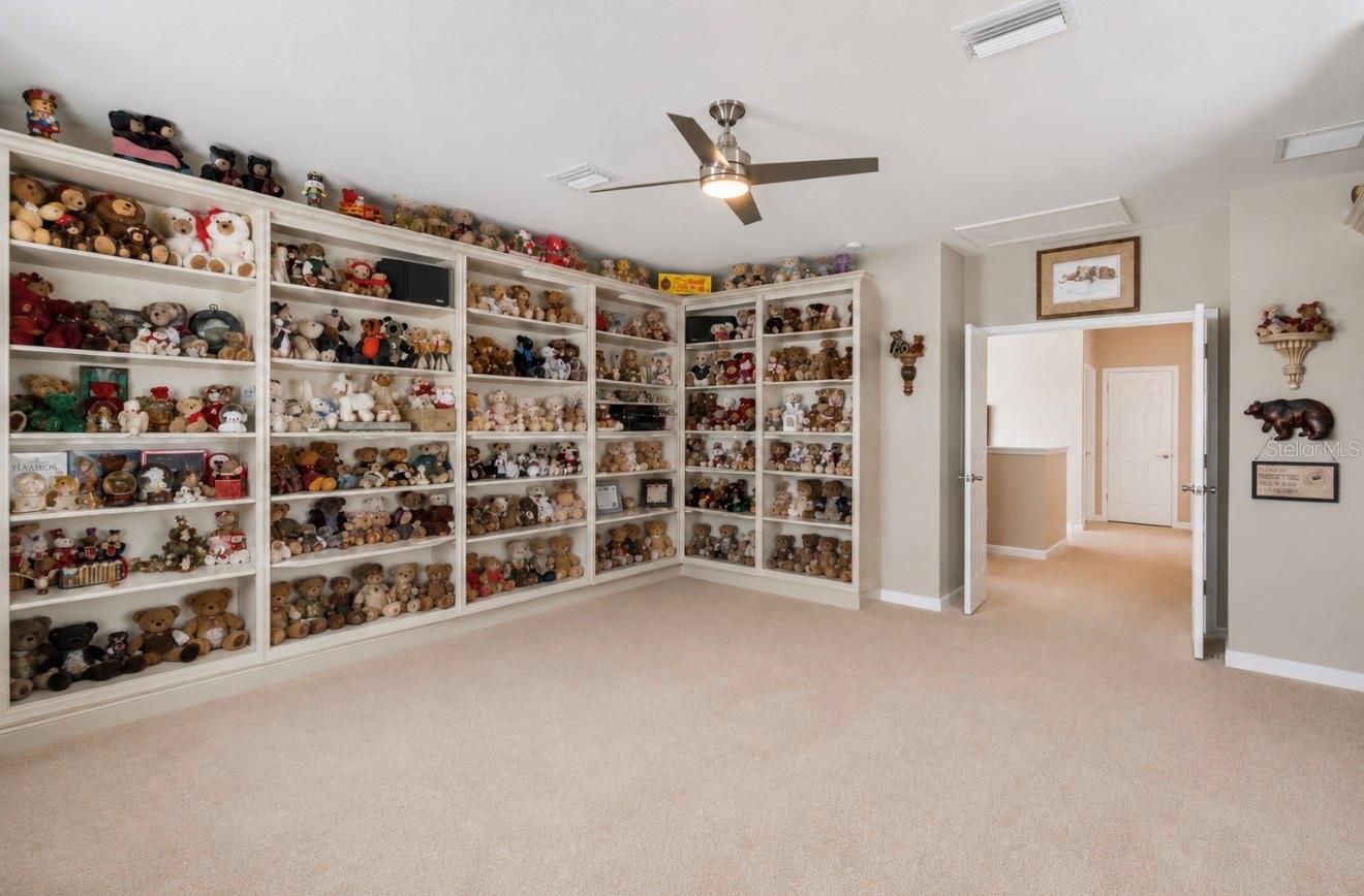 13800 CREST LAKE DR