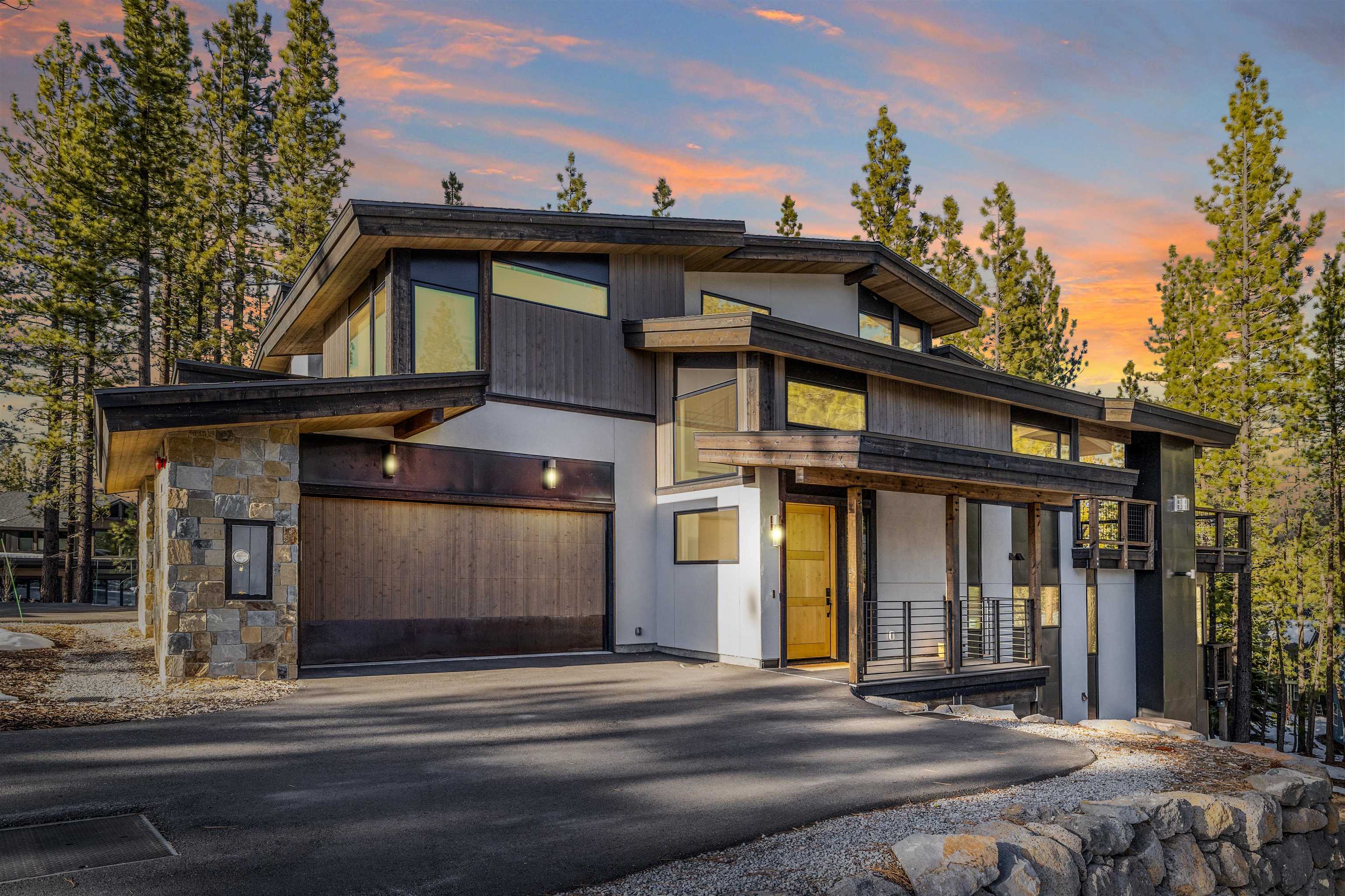 10316 Shady Lane