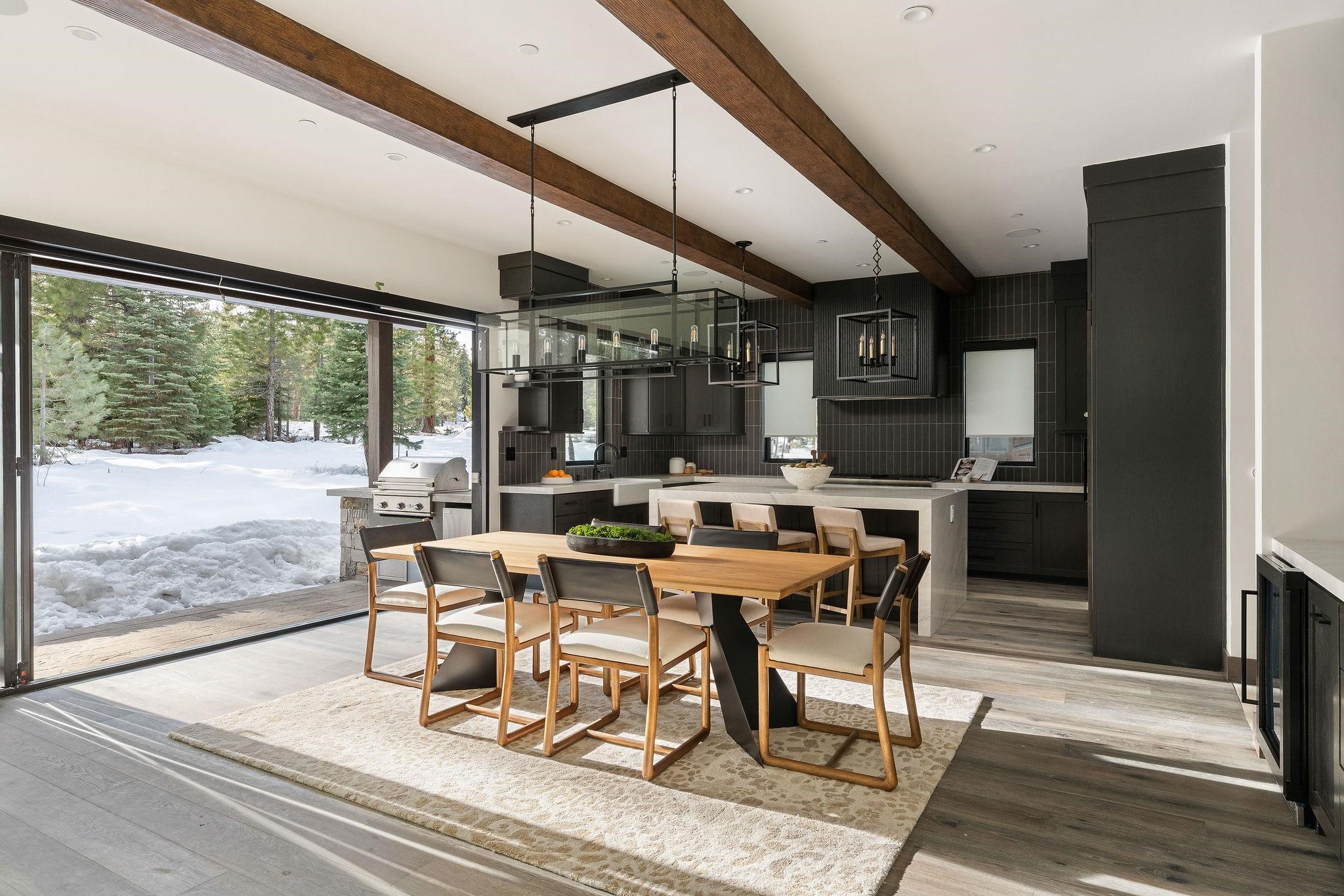 9400 Heartwood Drive