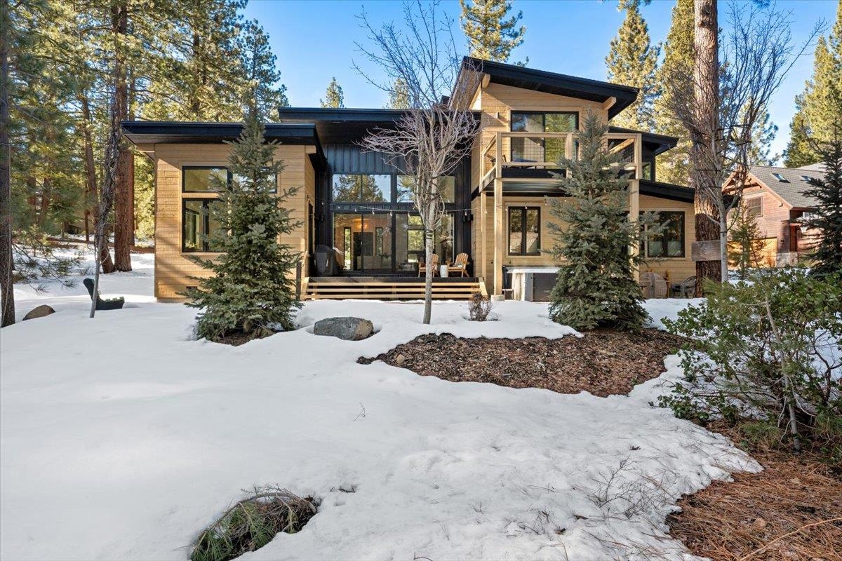 11115 Parkland Drive