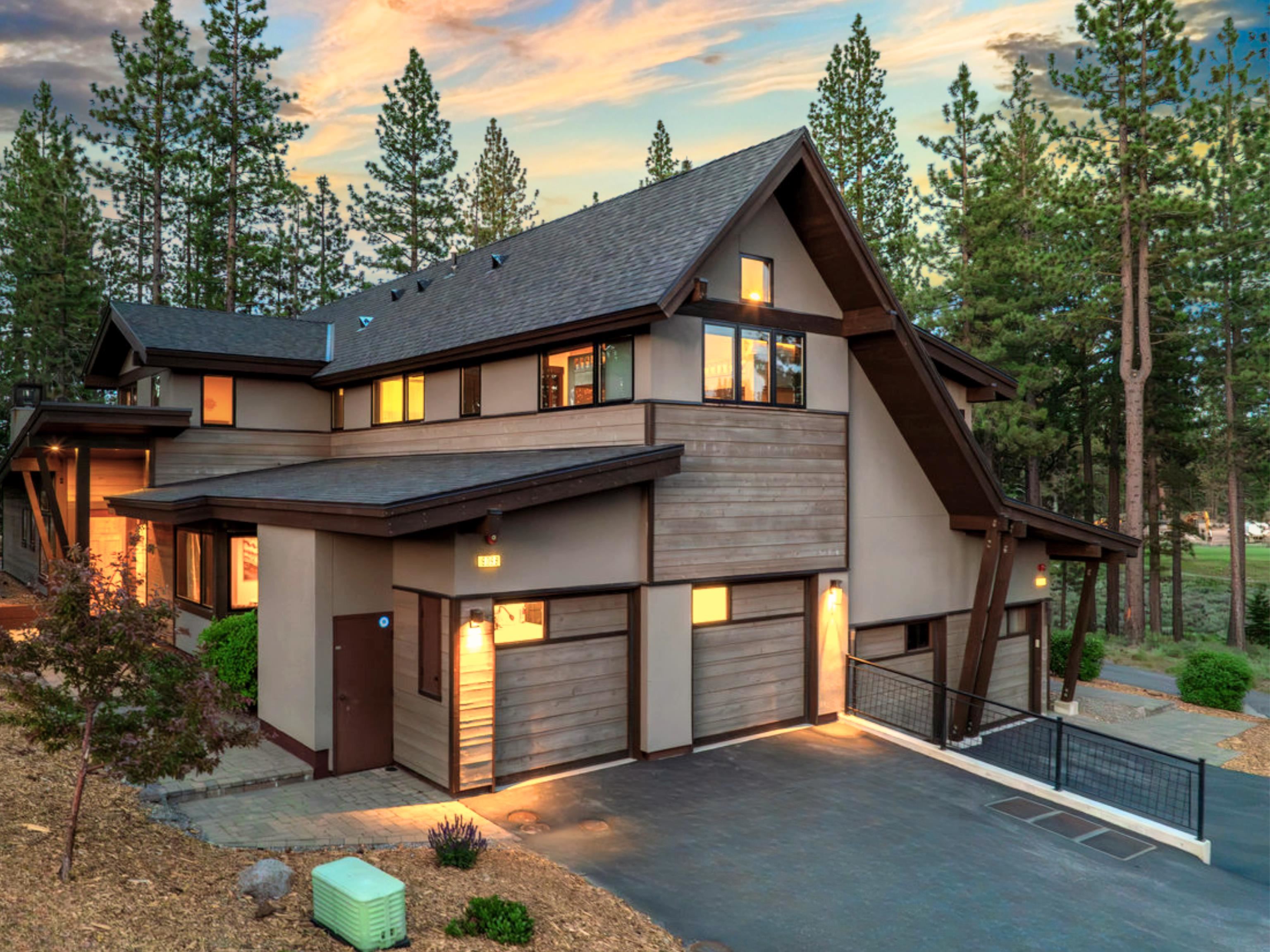 9098 Heartwood Drive