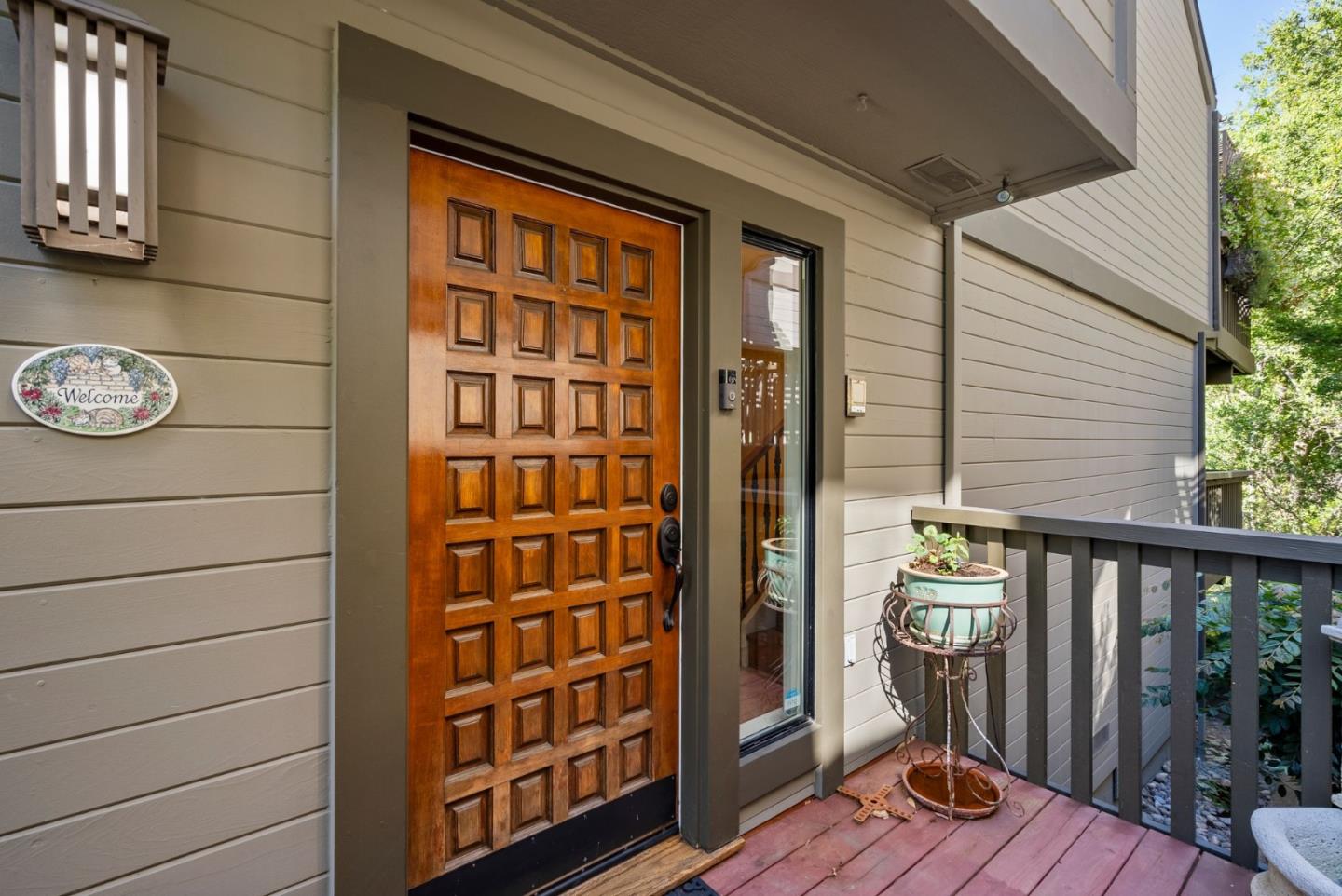 1 Bayview Avenue 9