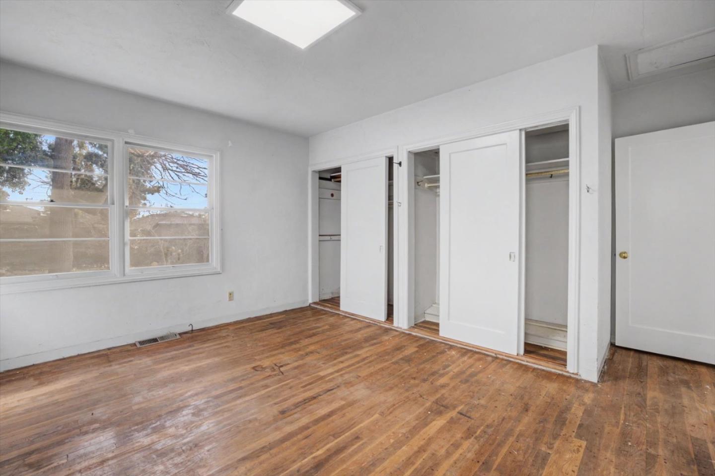 416 Spring Street