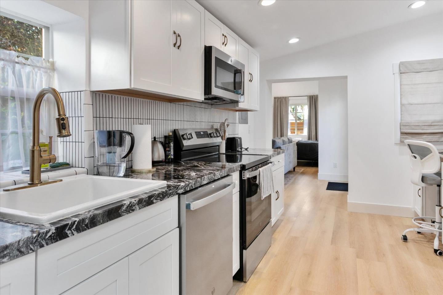 46 Pleasant Street