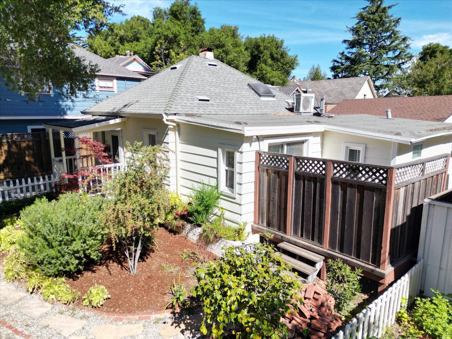 15 Stacia Street