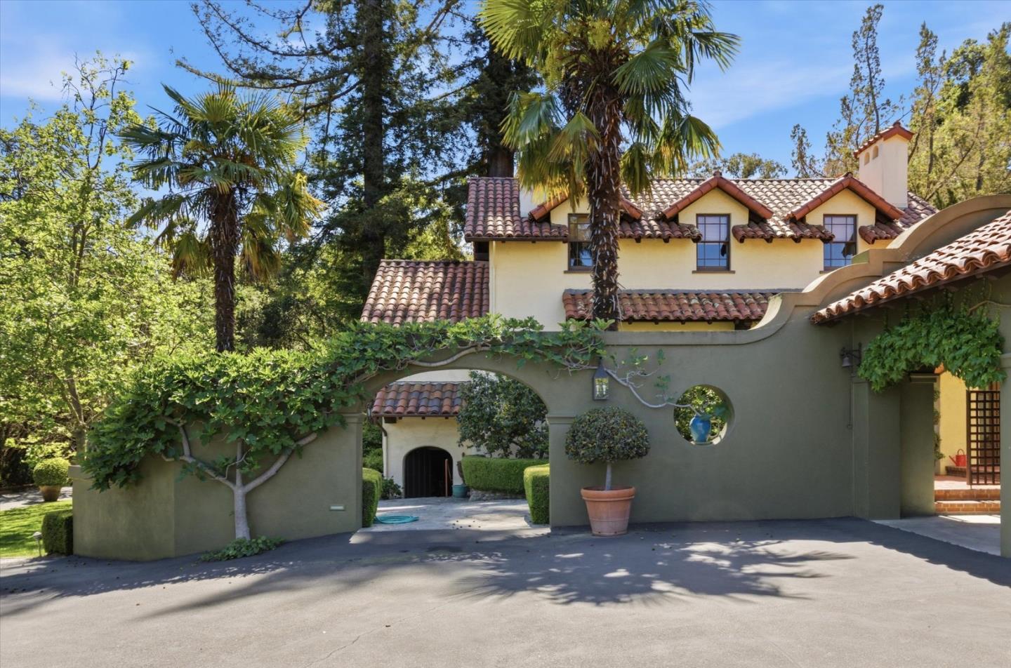 18000 Overlook Road