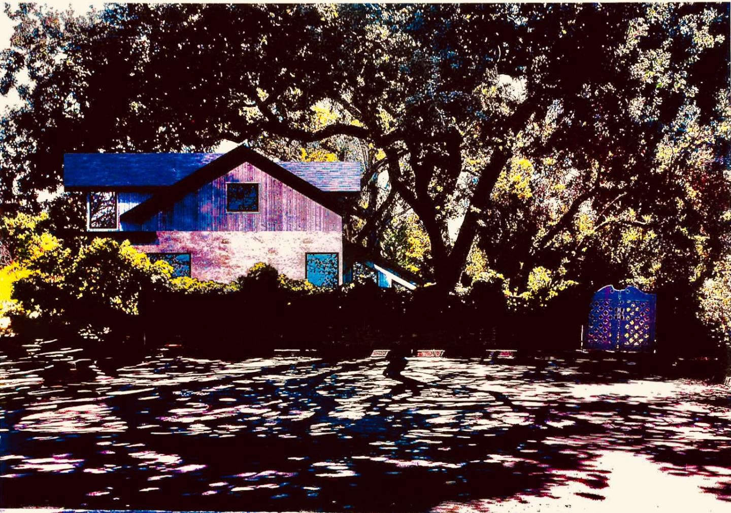 225 Oak Meadow DR