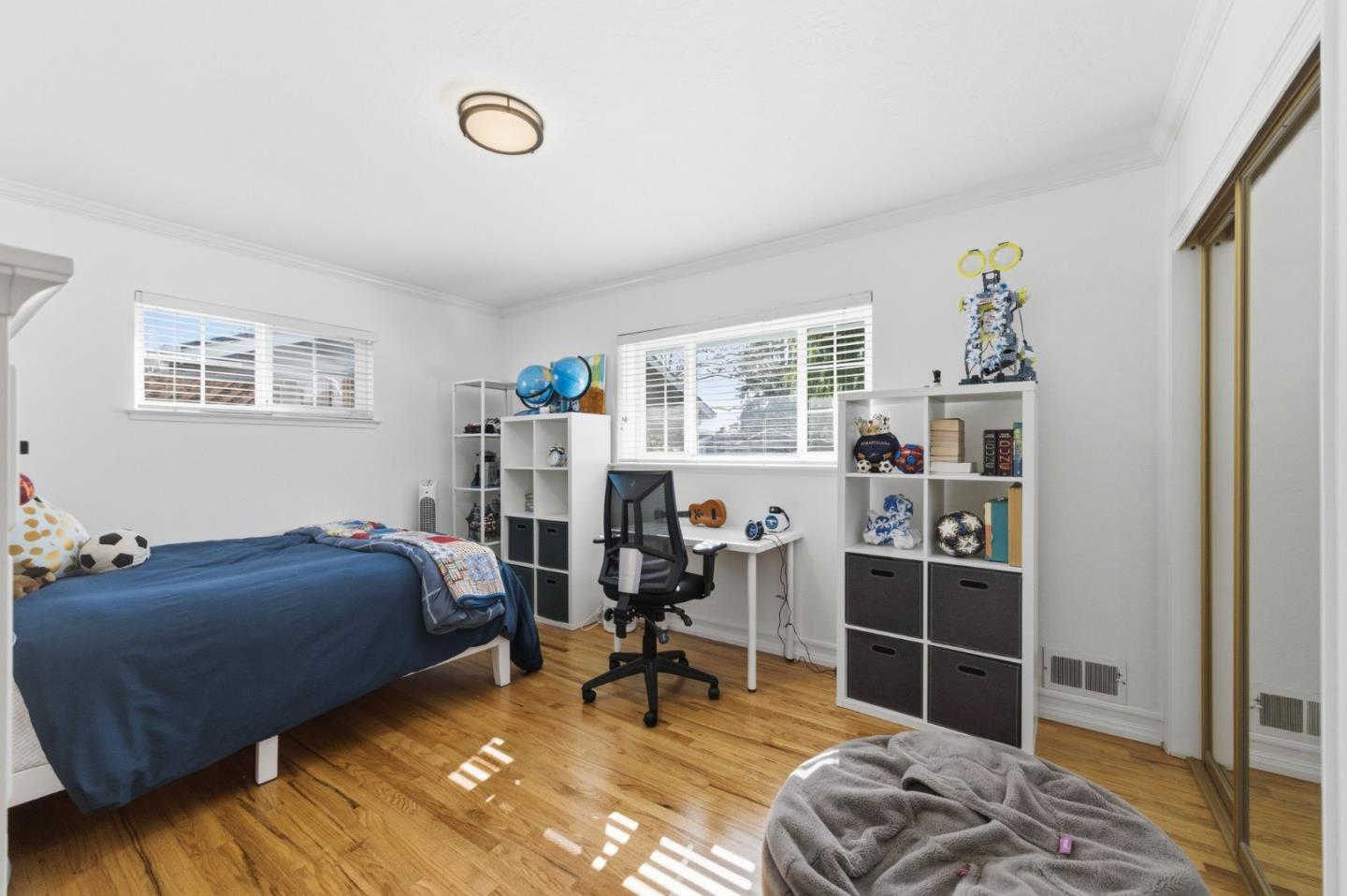 1467 Kiner AVE