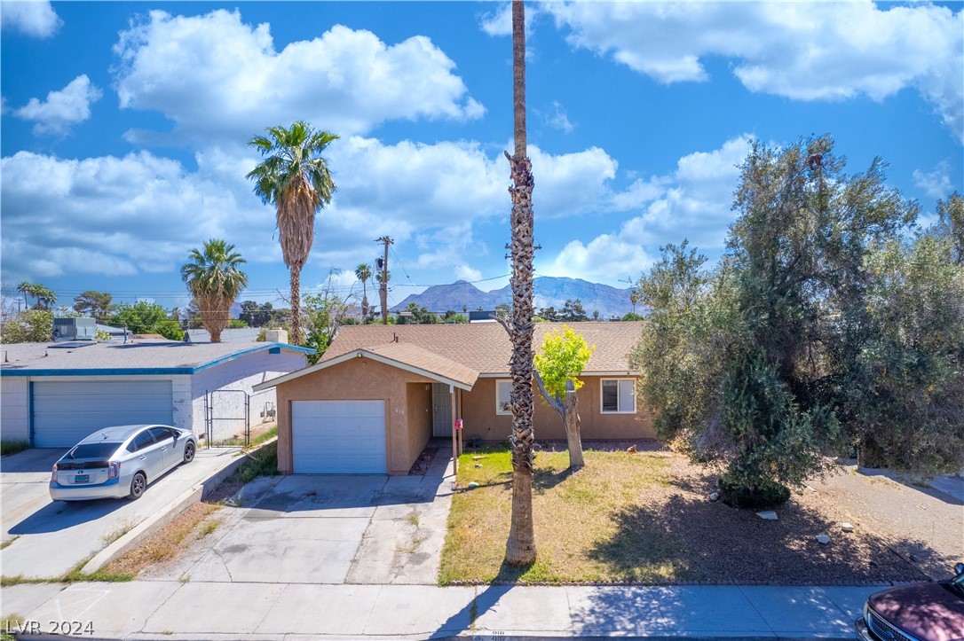 916 Dumbarton Street