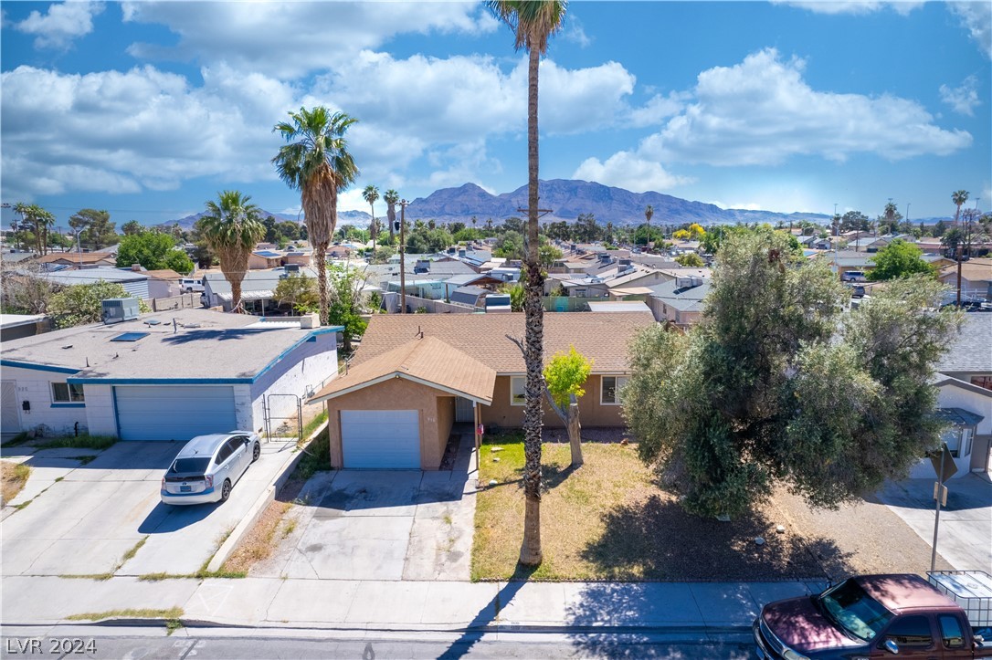 916 Dumbarton Street