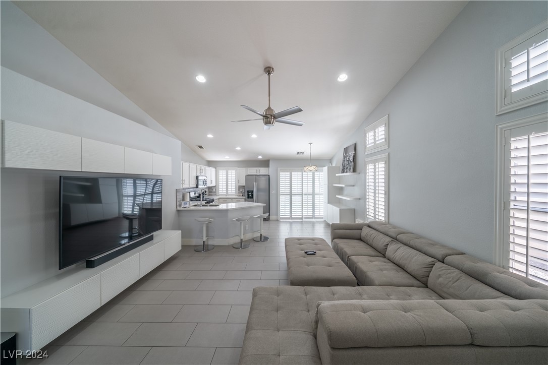 9821 Ridge Creek Place