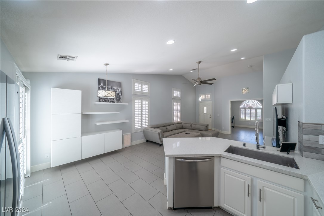 9821 Ridge Creek Place