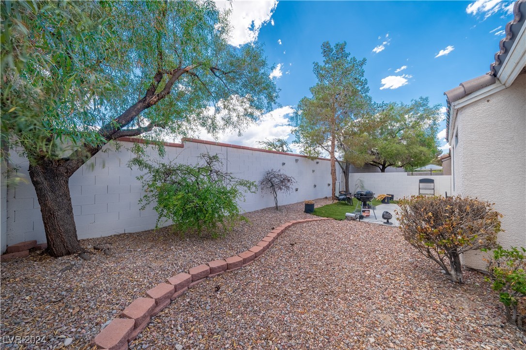 9821 Ridge Creek Place