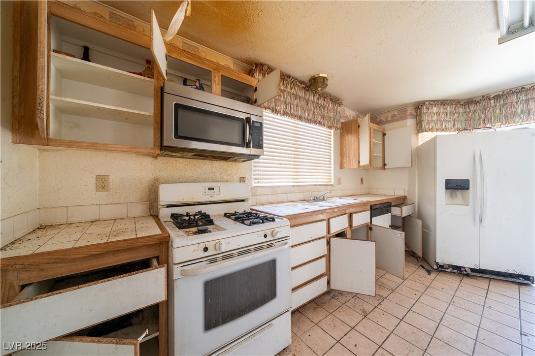 1436 Padre Bay Drive