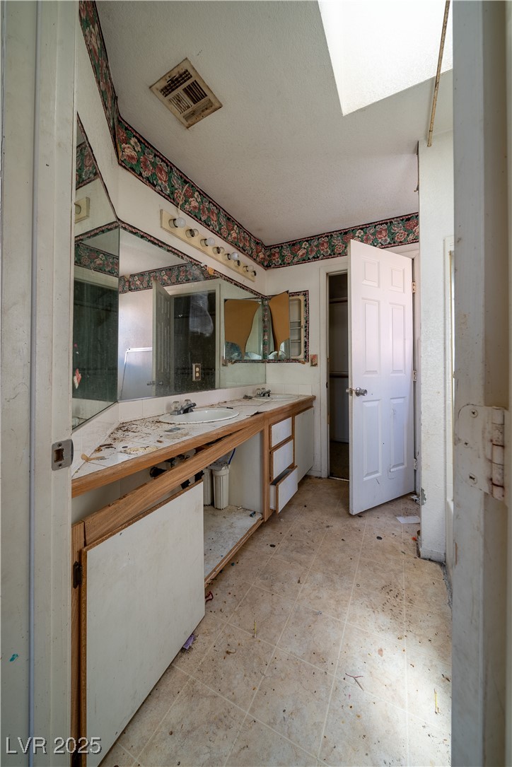 1436 Padre Bay Drive