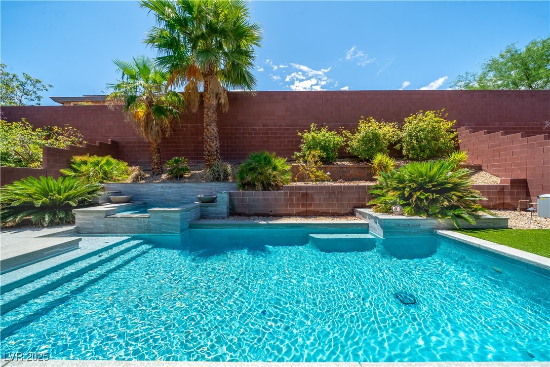 5619 Shadow Bend Drive