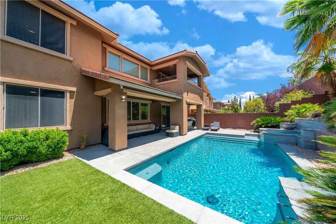 5619 Shadow Bend Drive