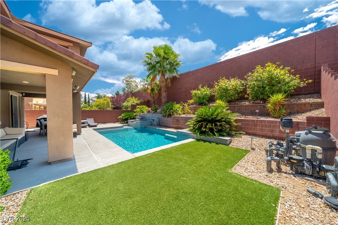 5619 Shadow Bend Drive