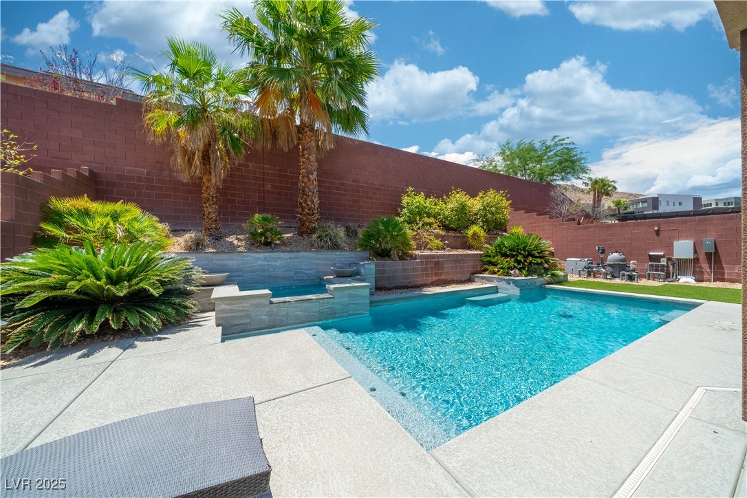 5619 Shadow Bend Drive