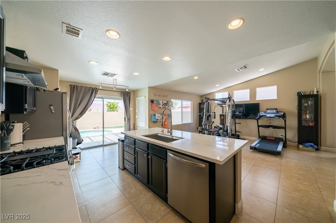 10412 Mountain Lodge Place