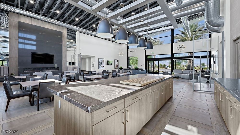 4400 East Cactus Canyon Drive