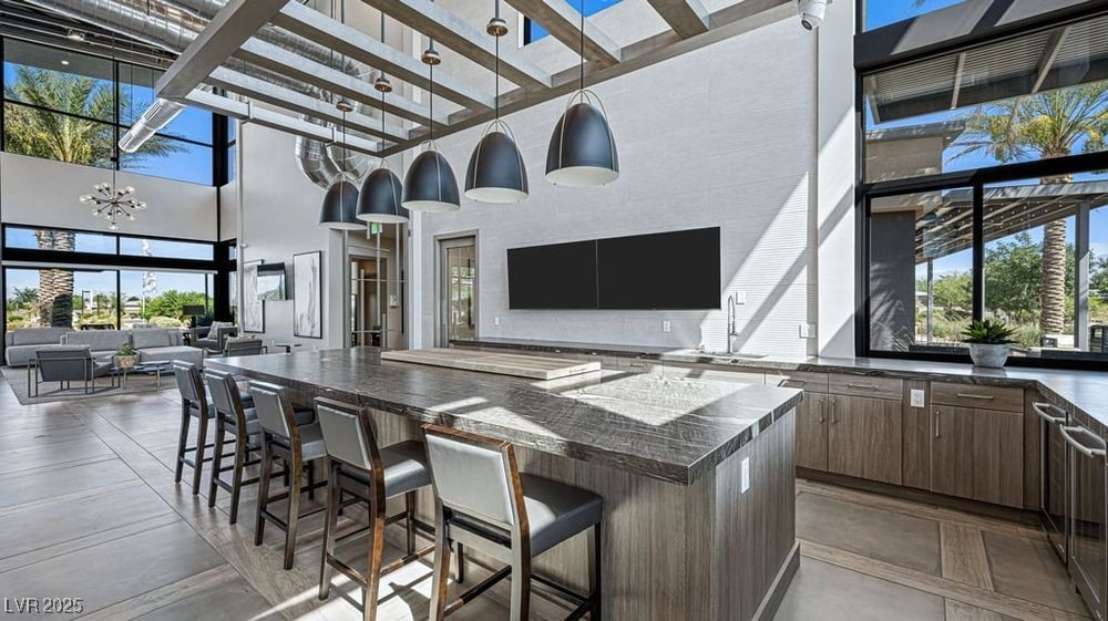 4400 East Cactus Canyon Drive