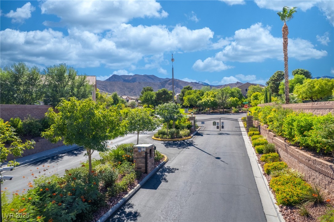 10428 Snowdon Flat Court